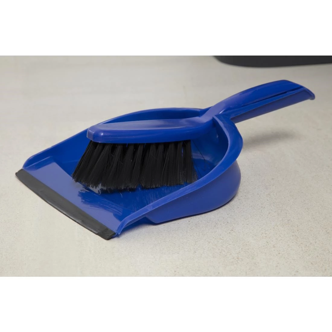 Budget ๐งจ Jantex Soft Dustpan And Brush Set Blue ๐ 2 Budget ๐งจ Jantex Soft Dustpan And Brush Set Blue ๐ - Image 2