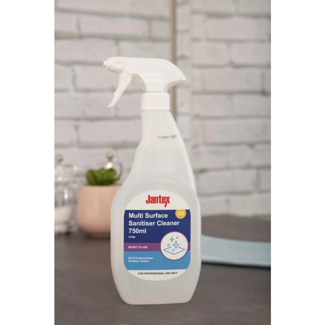 Outlet 😍 Jantex Kitchen Cleaner And Sanitiser Ready To Use 750ml ✔️ 5 Outlet 😍 Jantex Kitchen Cleaner And Sanitiser Ready To Use 750ml ✔️ - Image 5