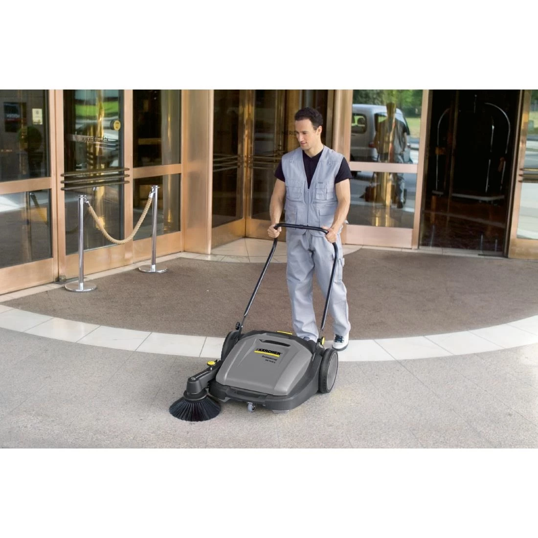 Cheapest ✨ Karcher Sweeper KM 70/20 ✔️ 2 Cheapest ✨ Karcher Sweeper KM 70/20 ✔️ - Image 2