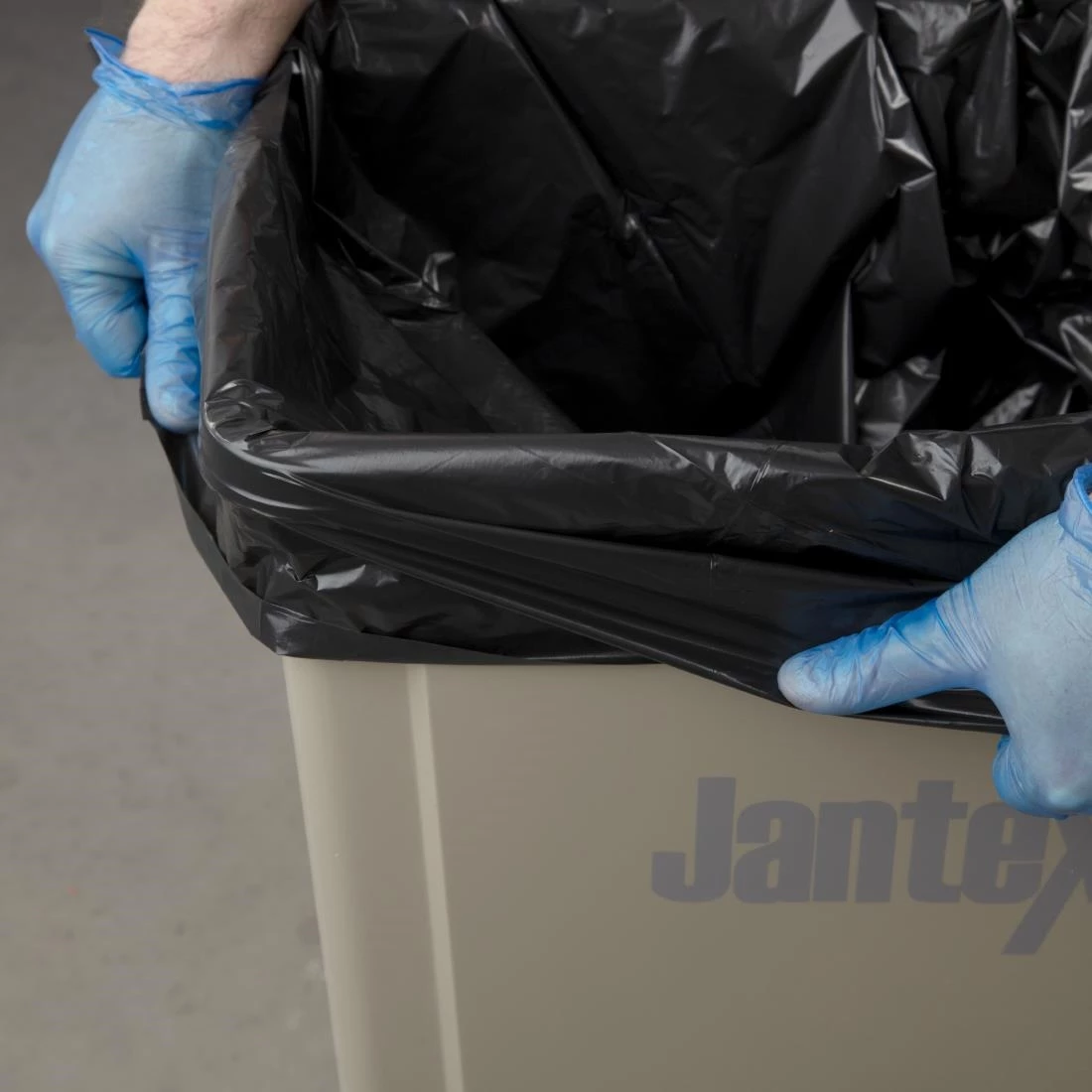 Flash Sale 💯 Jantex Medium Extra Heavy-Duty Black Bin Bags 70Ltr (Pack Of 200) 🔥 2 Flash Sale 💯 Jantex Medium Extra Heavy-Duty Black Bin Bags 70Ltr (Pack Of 200) 🔥 - Image 2