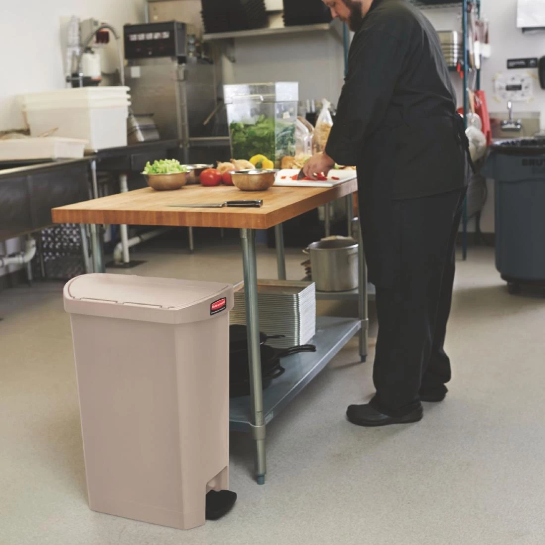 Cheap ✔️ Rubbermaid Slim Jim End Step On Pedal Bin Beige 50Ltr ⭐ 7 Cheap ✔️ Rubbermaid Slim Jim End Step On Pedal Bin Beige 50Ltr ⭐ - Image 7